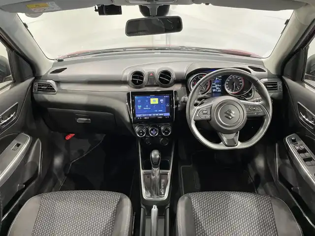 スズキ スイフト RSt 愛知県 2018(平30)年 2.8万km バーニングレッドPM カロッツェリア８インチＳＤナビ　/（Bluetooth/フルセグTV/CD・DVD再生/FM/AM/SD)/シートヒーター　/レーダークルーズコントロール　/衝突軽減ブレーキ　/ビルトインＥＴＣ　/ドライブレコーダー　/バックカメラ　/パドルシフト　/ＬＥＤヘッドライト　/純正フロアマット　/フォグランプ