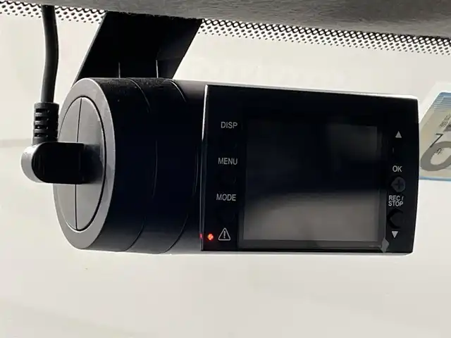 スズキ スイフト RSt 愛知県 2018(平30)年 2.8万km バーニングレッドPM カロッツェリア８インチＳＤナビ　/（Bluetooth/フルセグTV/CD・DVD再生/FM/AM/SD)/シートヒーター　/レーダークルーズコントロール　/衝突軽減ブレーキ　/ビルトインＥＴＣ　/ドライブレコーダー　/バックカメラ　/パドルシフト　/ＬＥＤヘッドライト　/純正フロアマット　/フォグランプ