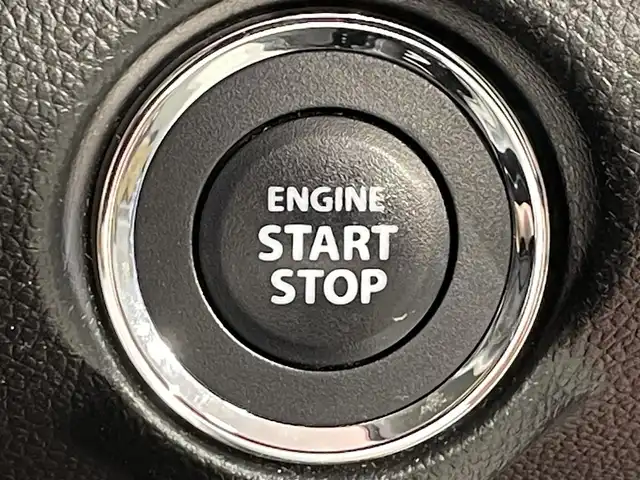スズキ スイフト RSt 愛知県 2018(平30)年 2.8万km バーニングレッドPM カロッツェリア８インチＳＤナビ　/（Bluetooth/フルセグTV/CD・DVD再生/FM/AM/SD)/シートヒーター　/レーダークルーズコントロール　/衝突軽減ブレーキ　/ビルトインＥＴＣ　/ドライブレコーダー　/バックカメラ　/パドルシフト　/ＬＥＤヘッドライト　/純正フロアマット　/フォグランプ