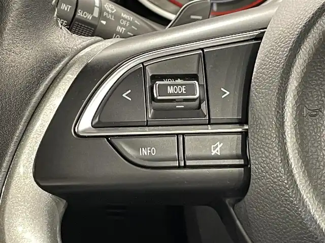 スズキ スイフト RSt 愛知県 2018(平30)年 2.8万km バーニングレッドPM カロッツェリア８インチＳＤナビ　/（Bluetooth/フルセグTV/CD・DVD再生/FM/AM/SD)/シートヒーター　/レーダークルーズコントロール　/衝突軽減ブレーキ　/ビルトインＥＴＣ　/ドライブレコーダー　/バックカメラ　/パドルシフト　/ＬＥＤヘッドライト　/純正フロアマット　/フォグランプ