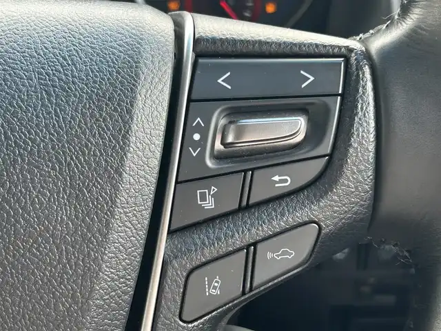 トヨタ アルファード S Cパッケージ 熊本県 2020(令2)年 4.7万km ブラック ディスプレイオーディオ/・AM/FM/USB/BT/フルセグTV/・バックカメラ/１２．１型フリップダウンモニター/トヨタセーフティセンス/・プリクラッシュセーフティ/・レーントレーシングアシスト/・クリアランスソナー/・パーキングサポートブレーキ/・ロードサインアシスト/・オートマチックハイビーム/ＴＲＤフルエアロ/レーダークルーズコントロール/パワーバックドア/両側電動スライドドア/ウッドコンビステアリング/・ステアリングヒーター/・ステアリングリモコン/前後ドライブレコーダー/ビルトインＥＴＣ2.0/黒革シート/・Dメモリシート/・D/Nパワーシート/・D/Nシートヒーター/・D/Nシートクーラー/電動パーキング/オートホールド/スマートキー/スペアキー/プッシュスタート/社外フロアマット/純正ドアバイザー/純正アルミホイール