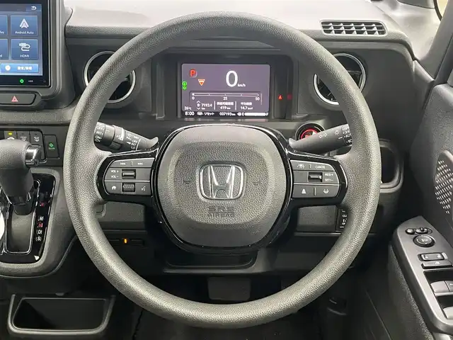 ホンダ Ｎ ＢＯＸ カスタム 鹿児島県 2024(令6)年 0.8万km クリスタルブラックパール ホンダセンシング/ディスプレイオーディオ/バックカメラ/アダプティブクルーズコントロール/片側パワースライドドア/LEDオートライト/純正14インチアルミホイール/ロールサンシェード/チップアップ機能付きスライドリアシート/オートエアコン/リアヒートダクト/スマートキー/ETC