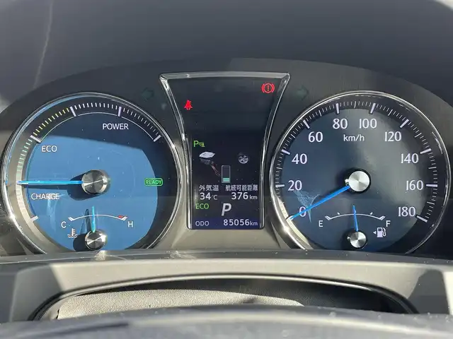 トヨタ クラウン ハイブリッド Rサルーン ブラックスタイル 福岡県 2014(平26)年 8.5万km プレシャスシルバー 寒冷地仕様/ワイパーデアイサー/純正HDDナビ/バックカメラ/フルセグTV/CD/DVD再生/DSRC（現ETC2.0）/ミュージックサーバー（HDD録音）/Bluetooth/USB接続/MTモード付きAT/レーダークルーズコントロール/パワーシート（D/N）/シートヒーター（D/N）/ステアリングヒーター/サンルーフ/純正フロアマット/純正17インチアルミホイール/HIDヘッドライト/コーナーセンサー/横滑り防止装置/衝突軽減ブレーキ/電動格納ミラー/ドライブレコーダー（前後）