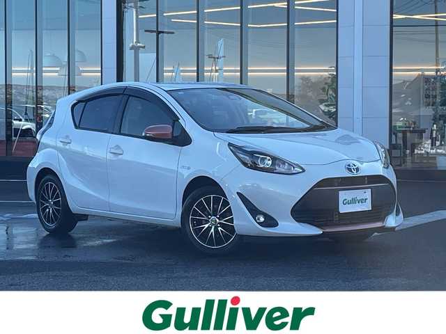 トヨタ アクア G 新潟県 2017(平29)年 14.6万km ライムホワイトパールクリスタルシャイン 純正ナビ　/フルセグＴＶ　/Ｂｌｕｅｔｏｏｔｈ　/ＡＭ　ＦＭ　/バックカメラ　/ＥＴＣ２．０　/衝突軽減ブレーキ　/先行車発進告知　/レーンディパーチャーアラート　/シートヒーター/ｎａｎｏｅ　/ドライブレコーダー　/純正フロアマット/プッシュスタート/スマートキー/ＬＥＤヘッドライト