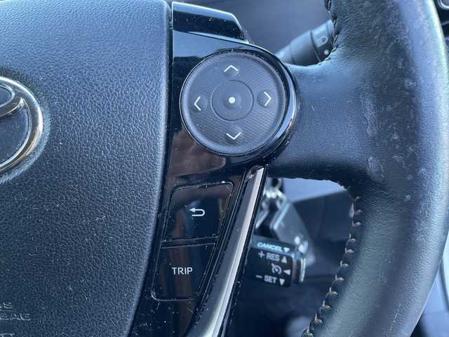 トヨタ アクア G 新潟県 2017(平29)年 14.6万km ライムホワイトパールクリスタルシャイン 純正ナビ　/フルセグＴＶ　/Ｂｌｕｅｔｏｏｔｈ　/ＡＭ　ＦＭ　/バックカメラ　/ＥＴＣ２．０　/衝突軽減ブレーキ　/先行車発進告知　/レーンディパーチャーアラート　/シートヒーター/ｎａｎｏｅ　/ドライブレコーダー　/純正フロアマット/プッシュスタート/スマートキー/ＬＥＤヘッドライト