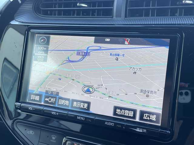 トヨタ アクア G 新潟県 2017(平29)年 14.6万km ライムホワイトパールクリスタルシャイン 純正ナビ　/フルセグＴＶ　/Ｂｌｕｅｔｏｏｔｈ　/ＡＭ　ＦＭ　/バックカメラ　/ＥＴＣ２．０　/衝突軽減ブレーキ　/先行車発進告知　/レーンディパーチャーアラート　/シートヒーター/ｎａｎｏｅ　/ドライブレコーダー　/純正フロアマット/プッシュスタート/スマートキー/ＬＥＤヘッドライト