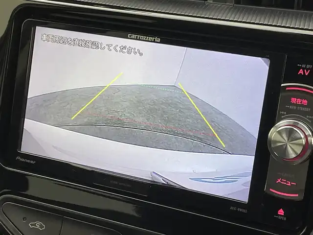 トヨタ アクア 群馬県 2019(令1)年 2.4万km ホワイトパールクリスタルシャイン 衝突軽減　社外７インチナビ　バックカメラ　ＬＥＤライト　オートマチックハイビーム　純正１５インチアルミホイール　クリアランスソナー　ドライブレコーダー　ＥＴＣ　スマートキー　プッシュスタート　禁煙車