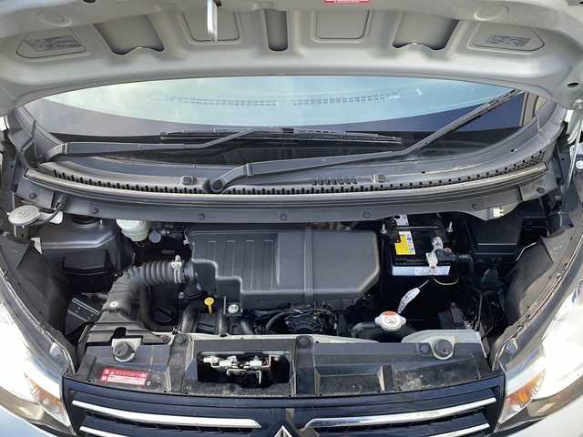 三菱 ｅＫワゴン M 福島県 2017(平29)年 5.4万km クールシルバーメタリック 4WD/純正オーディオ(CD/AUX/ラジオ)/D席シートヒーター/アイドリングストップ/電動格納ミラー/フロアマット/社外14inアルミホイール/ドアバイザー