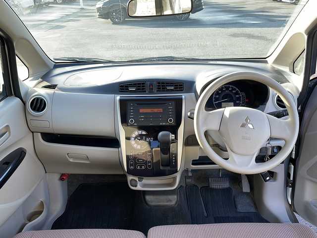 三菱 ｅＫワゴン M 福島県 2017(平29)年 5.4万km クールシルバーメタリック 4WD/純正オーディオ(CD/AUX/ラジオ)/D席シートヒーター/アイドリングストップ/電動格納ミラー/フロアマット/社外14inアルミホイール/ドアバイザー