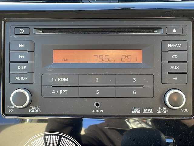 三菱 ｅＫワゴン M 福島県 2017(平29)年 5.4万km クールシルバーメタリック 4WD/純正オーディオ(CD/AUX/ラジオ)/D席シートヒーター/アイドリングストップ/電動格納ミラー/フロアマット/社外14inアルミホイール/ドアバイザー