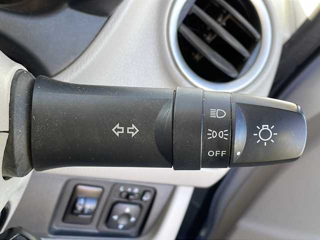 三菱 ｅＫワゴン M 福島県 2017(平29)年 5.4万km クールシルバーメタリック 4WD/純正オーディオ(CD/AUX/ラジオ)/D席シートヒーター/アイドリングストップ/電動格納ミラー/フロアマット/社外14inアルミホイール/ドアバイザー