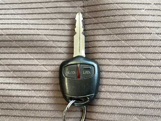 三菱 ｅＫワゴン M 福島県 2017(平29)年 5.4万km クールシルバーメタリック 4WD/純正オーディオ(CD/AUX/ラジオ)/D席シートヒーター/アイドリングストップ/電動格納ミラー/フロアマット/社外14inアルミホイール/ドアバイザー