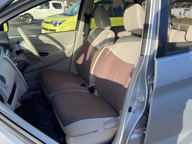 三菱 ｅＫワゴン M 福島県 2017(平29)年 5.4万km クールシルバーメタリック 4WD/純正オーディオ(CD/AUX/ラジオ)/D席シートヒーター/アイドリングストップ/電動格納ミラー/フロアマット/社外14inアルミホイール/ドアバイザー