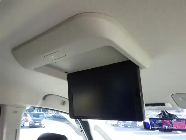 日産 セレナ e－パワー ハイウェイスター V 千葉県 2021(令3)年 5.7万km ブリリアントホワイトパール エマージェンシーブレーキ/プロパイロット/インテリジェントクルーズコントロール/インテリジェントルームミラー/両側パワースライドドア/純正SDナビ/地デジTV/【BD/DVD/CD再生機能　Bluetooth接続】/アラウンドビューモニター/ドライブレコーダー/革巻きステアリング/ステアリングスイッチ/ETC/LEDヘッドライト/フォグライト/ウインカーミラー/コーナーセンサー/純正16インチアルミホイル/サイド/カーテンエアバッグ/インテリジェントキー