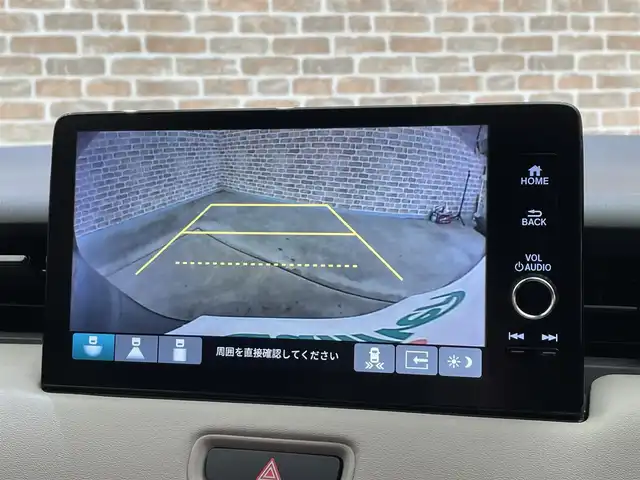 ホンダ ヴェゼル ハイブリッド e:HEV Z PLaYパッケージ 岩手県 2024(令6)年 0.8万km グレー ストレートグレー・パール(NH912P)/４WD/ヒルディセントコントロール/ハンズフリーアクセスパワーテールゲート/ワイヤレス充電/ホンダセンシング/衝突軽減ブレーキ/渋滞追従機能付きアダプティブクルーズコントロール/渋滞運転支援機能/車線維持支援機能/アダプティブドライビングビーム/標識認識機能/先行車発進お知らせ機能/ブラインドスポットインフォメーション/後退出庫サポート/パーキングセンサー/横滑り防止装置/減速セレクター/シートヒーター/ステアリングヒーター/純正ナビ/フルセグTV/ドライブレコーダー/バックカメラ/ETC2.0/LEDヘッドライト/LEDフォグライト/純正18インチアルミホイール