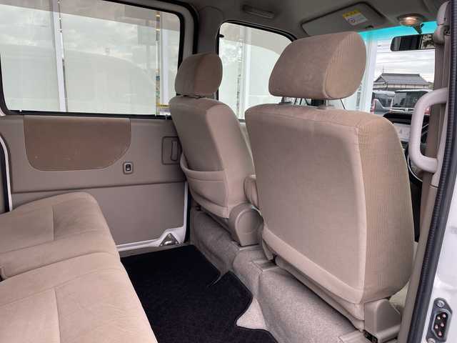 ダイハツ アトレー ワゴン カスタム ターボ RS 福岡県 2011(平23)年 13.6万km パールホワイトⅢ 純正ナビ/（Bluetooth/AM/FM/CD/DVD）/MOMOハンドル/純正13インチアルミホイール/スペアキー/パワーウィンドウ/フォグランプ/純正ドアバイザー/電格ミラー