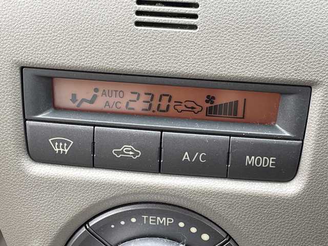 ダイハツ アトレー ワゴン カスタム ターボ RS 福岡県 2011(平23)年 13.6万km パールホワイトⅢ 純正ナビ/（Bluetooth/AM/FM/CD/DVD）/MOMOハンドル/純正13インチアルミホイール/スペアキー/パワーウィンドウ/フォグランプ/純正ドアバイザー/電格ミラー