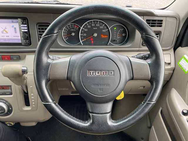 ダイハツ アトレー ワゴン カスタム ターボ RS 福岡県 2011(平23)年 13.6万km パールホワイトⅢ 純正ナビ/（Bluetooth/AM/FM/CD/DVD）/MOMOハンドル/純正13インチアルミホイール/スペアキー/パワーウィンドウ/フォグランプ/純正ドアバイザー/電格ミラー