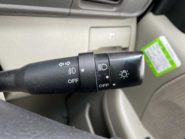 ダイハツ アトレー ワゴン カスタム ターボ RS 福岡県 2011(平23)年 13.6万km パールホワイトⅢ 純正ナビ/（Bluetooth/AM/FM/CD/DVD）/MOMOハンドル/純正13インチアルミホイール/スペアキー/パワーウィンドウ/フォグランプ/純正ドアバイザー/電格ミラー