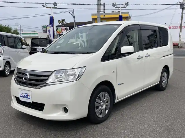 日産 セレナ 20X Sハイブリッド 和歌山県 2012(平24)年 5.7万km ブリリアントホワイトパール (株)IDOMが運営する【じしゃロン和歌山店】の自社ローン専用車両になります。こちらは現金またはオートローンご利用時の価格です。自社ローンご希望の方は別途その旨お申付け下さい/【じしゃロン個店占有の為　落札禁止】/ＳＤナビ/フルセグテレビ/プッシュスタート/両側パワースライドドア/ＥＴＣ/Bluetooth接続/クルーズコントロール/バックカメラ/後席エアコン/フルセグテレビ/横滑り防止機能