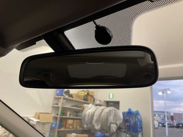 スバル インプレッサ ＸＶ 2．0i－L アイサイト 道央・札幌 2013(平25)年 3.1万km サテンホワイトパール ナビ【TV/BT/FM)/アイサイト/４WD/ドライブレコーダー/社外エアロ/社外マフラー/アイドリンストップ/クルーズコントロール/ハーフレザーシート/D席パワーシート/ETC/純正アルミホイール/HIDヘッドライト/オートライト/パドルシフト/MTモード付きAT/革巻きステアリング/ステアリングスイッチ/電格ミラー/横滑り防止/プッシュスタート/スマートキー