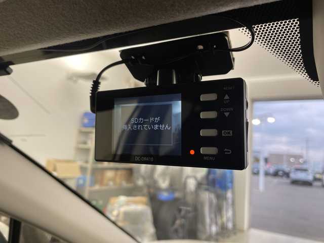 スバル インプレッサ ＸＶ 2．0i－L アイサイト 道央・札幌 2013(平25)年 3.1万km サテンホワイトパール ナビ【TV/BT/FM)/アイサイト/４WD/ドライブレコーダー/社外エアロ/社外マフラー/アイドリンストップ/クルーズコントロール/ハーフレザーシート/D席パワーシート/ETC/純正アルミホイール/HIDヘッドライト/オートライト/パドルシフト/MTモード付きAT/革巻きステアリング/ステアリングスイッチ/電格ミラー/横滑り防止/プッシュスタート/スマートキー