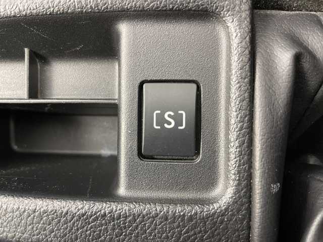 スバル インプレッサ ＸＶ 2．0i－L アイサイト 道央・札幌 2013(平25)年 3.1万km サテンホワイトパール ナビ【TV/BT/FM)/アイサイト/４WD/ドライブレコーダー/社外エアロ/社外マフラー/アイドリンストップ/クルーズコントロール/ハーフレザーシート/D席パワーシート/ETC/純正アルミホイール/HIDヘッドライト/オートライト/パドルシフト/MTモード付きAT/革巻きステアリング/ステアリングスイッチ/電格ミラー/横滑り防止/プッシュスタート/スマートキー