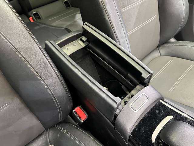 メルセデス・ベンツ ＣＬＡ２００ｄ AMGライン 千葉県 2019(令1)年 7万km デジタルホワイト ＡＭＧレザーＥＸＣ　/アドバンスドＰＫＧ　/パノラマＳＲ　/純正ナビ　/３６０°カメラ　/ＨＵＤ　/ＡＣＣ　/ＢＳＭ　/シートヒーター　/パワーシート　/電動リアゲート　/ＬＥＤヘッドライト　/ハイビームアシスト
