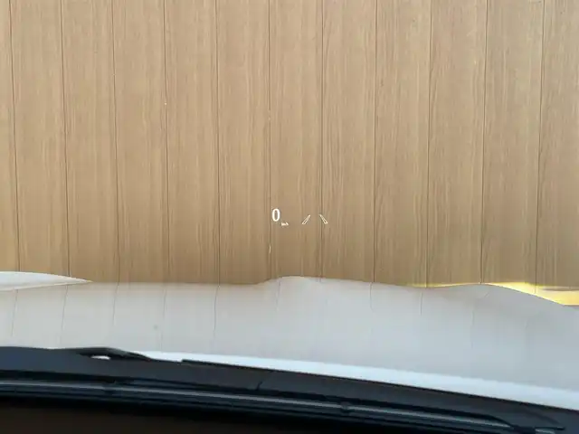 レクサス ＬＸ 570 愛知県 2019(平31)年 3.9万km ソニッククォーツ モデリスタエアロ/マークレビンソン/サンルーフ/純正ナビ/・CD/DVD/Blu-ray/BT/USB/SD/フルセグTV/360度カメラ/COOLボックス/ヘッドアップディスプレイ/レーンキープアシスト/ブラインドスポットモニター/アダプティブクルーズコントロール/黒革シート/シートヒーター/ベンチレーション/オプション21インチアルミ/LEDヘッドライト