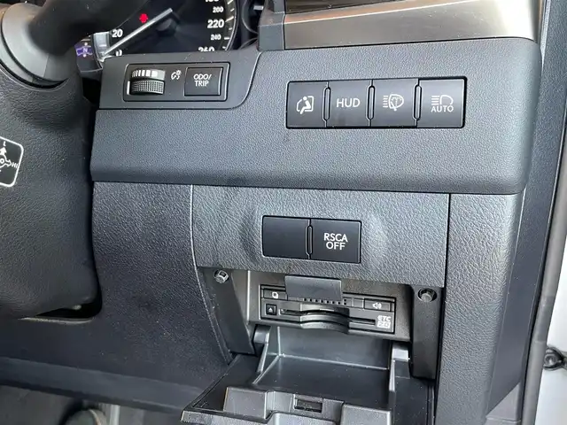 レクサス ＬＸ 570 愛知県 2019(平31)年 3.9万km ソニッククォーツ モデリスタエアロ/マークレビンソン/サンルーフ/純正ナビ/・CD/DVD/Blu-ray/BT/USB/SD/フルセグTV/360度カメラ/COOLボックス/ヘッドアップディスプレイ/レーンキープアシスト/ブラインドスポットモニター/アダプティブクルーズコントロール/黒革シート/シートヒーター/ベンチレーション/オプション21インチアルミ/LEDヘッドライト