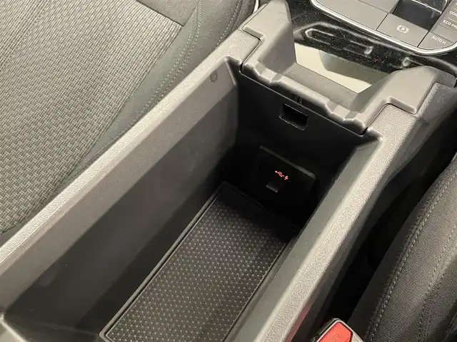 ＢＭＷ １１８ｄ プレイ エディションジョイ+ 岡山県 2021(令3)年 3.2万km アルピンホワイトⅢ ナビゲーションパッケージ/・BMWライブコックピット/・インテリジェントパーソナルアシスタント/・ETC/コンフォートパッケージ/・アルミホイール/・オートマチックテールゲートオペレーション/・ACC/・イルミネーテッドベルリンインテリアトリム/純正iDrive7/Rカメラ/リバースアシスト/パーキングアシスト/Bluetooth/アップルカープレイ/ワイヤレスチャージ/ブレーキオートホールド/オートライト/AHB/オートワイパー/SOSコール/PDC
