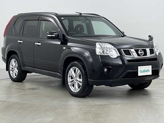 日産 エクストレイル 20X 道央・札幌 2010(平22)年 7.5万km ダイヤモンドブラック ・パートタイム4WD/・純正メモリナビ/　CD/DVD/BT/ワンセグTV/・バックカメラ/・全席シートヒーター/・ETC/・革巻ステアリング/・オートライト/・フォグランプ/・ヘッドライトレベライザー /・ダウンヒルアシスト/・スマートキー/・スペアキー/・純正フロアマット/・純正ドアバイザー/・横滑り防止/・取扱説明書/・保証書