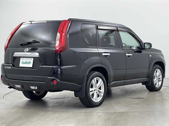 日産 エクストレイル 20X 道央・札幌 2010(平22)年 7.5万km ダイヤモンドブラック ・パートタイム4WD/・純正メモリナビ/　CD/DVD/BT/ワンセグTV/・バックカメラ/・全席シートヒーター/・ETC/・革巻ステアリング/・オートライト/・フォグランプ/・ヘッドライトレベライザー /・ダウンヒルアシスト/・スマートキー/・スペアキー/・純正フロアマット/・純正ドアバイザー/・横滑り防止/・取扱説明書/・保証書
