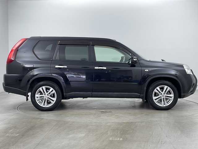 日産 エクストレイル 20X 道央・札幌 2010(平22)年 7.5万km ダイヤモンドブラック ・パートタイム4WD/・純正メモリナビ/　CD/DVD/BT/ワンセグTV/・バックカメラ/・全席シートヒーター/・ETC/・革巻ステアリング/・オートライト/・フォグランプ/・ヘッドライトレベライザー /・ダウンヒルアシスト/・スマートキー/・スペアキー/・純正フロアマット/・純正ドアバイザー/・横滑り防止/・取扱説明書/・保証書