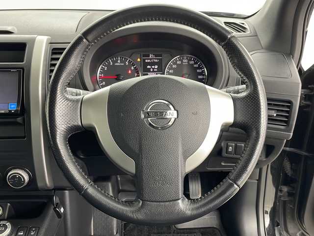 日産 エクストレイル 20X 道央・札幌 2010(平22)年 7.5万km ダイヤモンドブラック ・パートタイム4WD/・純正メモリナビ/　CD/DVD/BT/ワンセグTV/・バックカメラ/・全席シートヒーター/・ETC/・革巻ステアリング/・オートライト/・フォグランプ/・ヘッドライトレベライザー /・ダウンヒルアシスト/・スマートキー/・スペアキー/・純正フロアマット/・純正ドアバイザー/・横滑り防止/・取扱説明書/・保証書