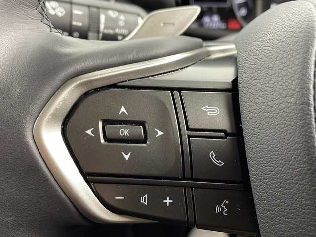 レクサス ＮＸ 250 愛知県 2023(令5)年 1.8万km ソニッククォーツ /禁煙車//ワンオーナー車//純正ナビ//Bluetooth　フルセグTV//バック&サイドモニター//ビルトインETC2.0//電動チルト&スライドムーンルーフ//レクサスセーフティシステム+//レーダークルーズコントロール//ブラインドスポットモニター//パーキングサポートブレーキ//LEDヘッドライト//オートライト//オートハイビーム//フロントフォグランプ//パワーバックドア//Ltexシート//前席パワーシート//前席・後席シートヒーター//ナノイーX//レクサスNXプレミアムサウンドシステム//AC100V//電子パーキングブレーキ//ブレーキホールド//純正18インチアルミホイール//純正フロアマット//革巻きステアリング//ステアリングスイッチ//パドルシフト//ステアリング電動チルト&テレスコ(オートスライド機能付)//プッシュスタート//電動格納ミラー//アイドリングストップ//新車保証書・取扱説明書//スペアキー