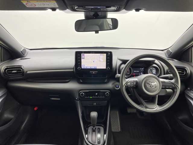 トヨタ ヤリス G 茨城県 2021(令3)年 2.9万km ホワイトパールクリスタルシャイン 純正ディスプレイオーディオナビ　バックモニター　衝突軽減ブレーキ　スマートキ―　プッシュスタート　ビルトインＥＴＣ　ＵＳＢ入力端子　車線逸脱警報装置　クリアランスソナー　ＬＥＤライト　オートハイビーム
