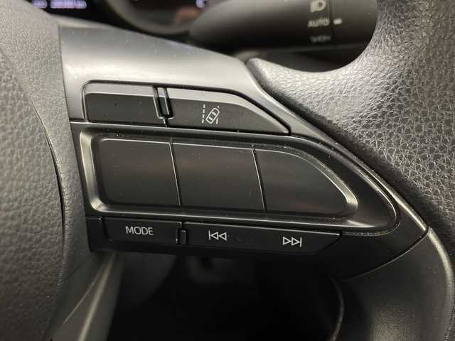 トヨタ ヤリス G 茨城県 2021(令3)年 2.9万km ホワイトパールクリスタルシャイン 純正ディスプレイオーディオナビ　バックモニター　衝突軽減ブレーキ　スマートキ―　プッシュスタート　ビルトインＥＴＣ　ＵＳＢ入力端子　車線逸脱警報装置　クリアランスソナー　ＬＥＤライト　オートハイビーム