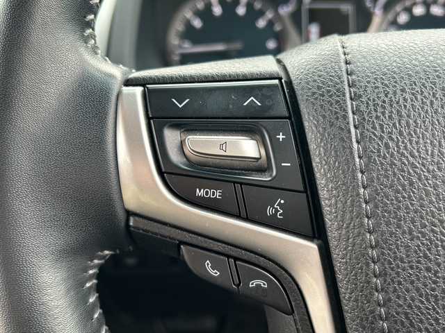 トヨタ ランドクルーザー プラド TX-L 70thアニバーサリーLTD 富山県 2022(令4)年 4.8万km ブラック 純正９型ナビ/フルセグＴＶ／Ｂｌｕｅｔｏｏｔｈ/バックカメラ/レーダークルーズコントロール/レーンキープアシスト/プリクラッシュセーフティ/純正AW１８インチ/茶革シート/シートヒーター／シートクーラー/運転席／助手席パワーシート/ヘッドライトウォッシャー/LEDヘッドライト/スマートキー/プッシュスタート/横滑り防止装置/Wエアバック/サイド＋カーテンエアバック