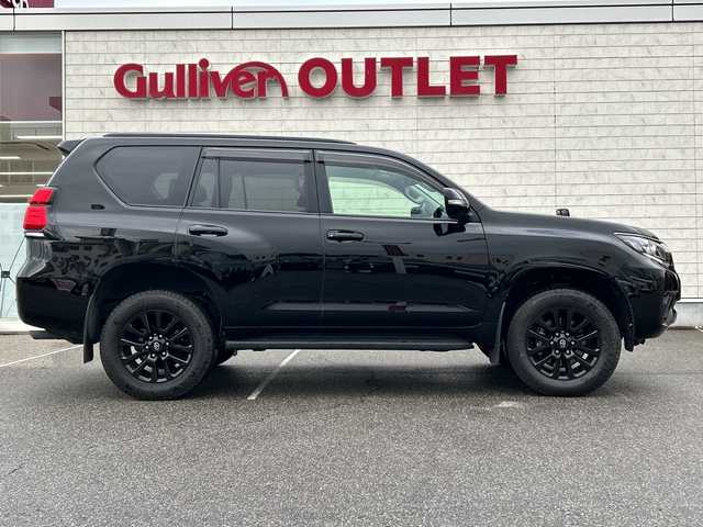 トヨタ ランドクルーザー プラド TX-L 70thアニバーサリーLTD 富山県 2022(令4)年 4.8万km ブラック 純正９型ナビ/フルセグＴＶ／Ｂｌｕｅｔｏｏｔｈ/バックカメラ/レーダークルーズコントロール/レーンキープアシスト/プリクラッシュセーフティ/純正AW１８インチ/茶革シート/シートヒーター／シートクーラー/運転席／助手席パワーシート/ヘッドライトウォッシャー/LEDヘッドライト/スマートキー/プッシュスタート/横滑り防止装置/Wエアバック/サイド＋カーテンエアバック