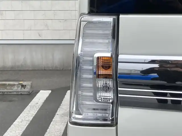 車両画像24