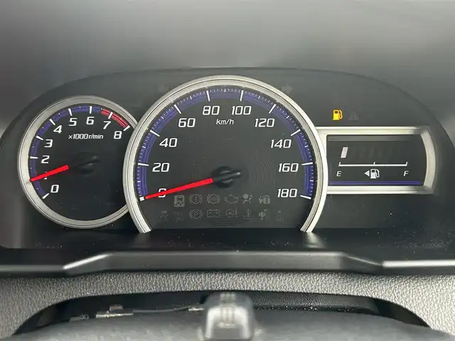 トヨタ ルーミー カスタムG－T 兵庫県 2017(平29)年 5.2万km パールホワイトⅢ 純正SDナビ/Bluetooth接続/両側パワースライドドア/ETC/バックカメラ/クルーズコントロール/純正アルミホイール/純正フロアマット/スマートキー/横滑り防止装置/レーンキープアシスト/シートヒーター/LEDライト/社外ドライブレコーダー/ステアリングスイッチ