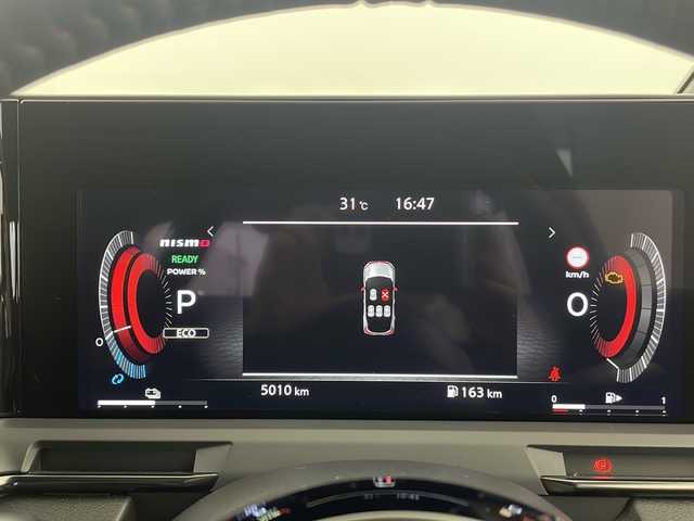 日産 オーラ ニスモ 愛知県 2024(令6)年 0.5万km ピュアホワイトパール 純正メーカーナビ/(BT/AM/FM/フルセグ/AndroidAuto）/ビルトインETC2.0/ドライブレコーダー/前後エアロ/レーダークルーズコントロール/横滑り防止/車線逸脱警報/後方車両検知/エマージェンシーブレーキ/標識検知/ステアリングヒーター/ブラインドスポットモニター/アラウンドビューモニター/全周囲カメラ/置くだけ充電/ステアリングスイッチ/純正フロアマット/純正アルミホイール/プッシュスタート/スマートキー