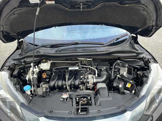 ホンダ ヴェゼル ハイブリッド X 富山県 2014(平26)年 6.2万km クリスタルブラックパール 禁煙車/４ＷＤ/純正ナビ/バックカメラ/ワンセグＴＶ/ホンダセンシング/クルーズコントロール/レーンキープアシスト/衝突軽減ブレーキ/純正フロアマット/シートヒーター/オートライ/ＥＴＣ/プッシュスタート/スマートキー/スペアキー/電動格納ミラー/横滑り防止装置