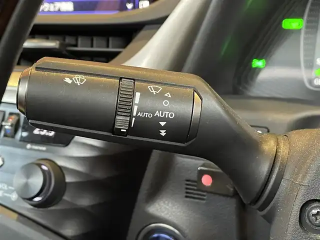 レクサス ＥＳ 300h バージョンL 愛知県 2019(令1)年 4.2万km ソニックチタニウム サンルーフ/TRDエアロ/・フロントアンダー サイド リア/三眼LEDヘッドライ/ 茶革シート/シートヒーター/シートベンチレーション/純正ナビ/フルセグTV/360度カメラ/Bluetooth/ACC/BSM/純正18インチアルミ/ETC