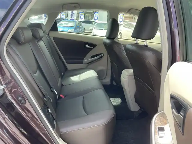 トヨタ プリウス S　マイコーデ 沖縄県 2014(平26)年 4.9万km ディープアメジストマイカメタリック (株)IDOMが運営する【じしゃロンコザ店】の自社ローン専用車両になりますこちらは現金またはオートローンご利用時の価格です。自社ローンご希望の方は別途その旨お申付け下さい/・本土仕入/・純正ナビ/・Bluetooth接続/・TV/・バックカメラ/・ETC/・スマートキー/・プッシュスタート/・純正アルミホイール/・純正フロアマット/・オートライト
