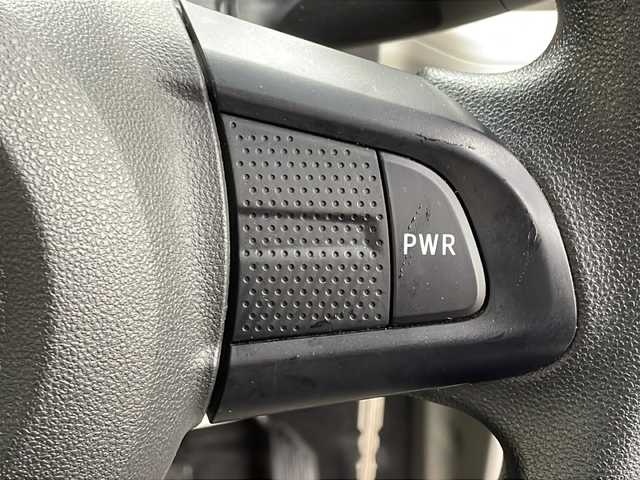 ダイハツ ムーヴ L SAⅢ 新潟県 2018(平30)年 1万km パールホワイトⅢ オートライト/アイドリングストップ/衝突軽減ブレーキ/夏冬タイヤ/スペアキー/電動格納ミラー/ドアバイザー/シガーソケット