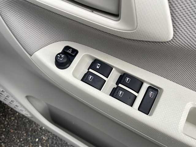 ダイハツ ムーヴ L SAⅢ 新潟県 2018(平30)年 1万km パールホワイトⅢ オートライト/アイドリングストップ/衝突軽減ブレーキ/夏冬タイヤ/スペアキー/電動格納ミラー/ドアバイザー/シガーソケット