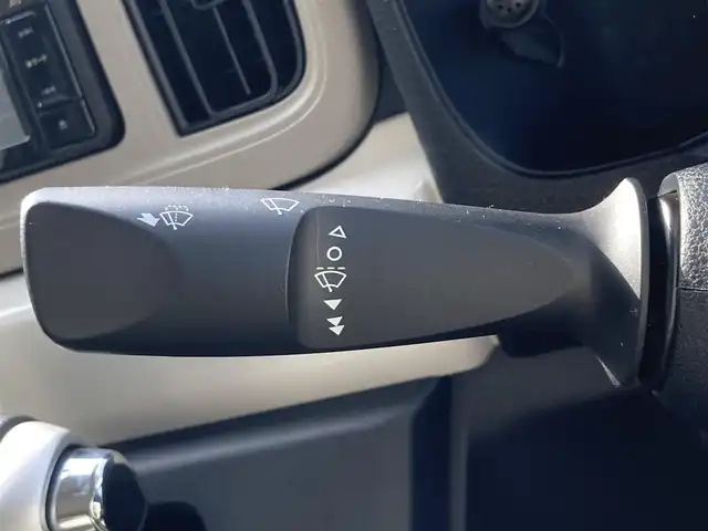 ダイハツ ミラ トコット X SA Ⅲ 静岡県 2018(平30)年 10.3万km セラミックグリーンM (株)IDOMが運営する【じしゃロン焼津店】の自社ローン対象車両になります。こちらは現金ご利用時の価格です。/自社ローンご希望の方は別途その旨お申付け下さい。/純正ＳＤナビ/（フルセグＴＶ/Ｂｌｕｅｔｏｏｔｈ接続/ＣＤ/ＤＶＤ/ミュージックサーバー）/衝突軽減ブレーキ/バックカメラ/前後コーナーセンサー/ＥＴＣ/ＬＥＤヘッドライト/オートハイビーム