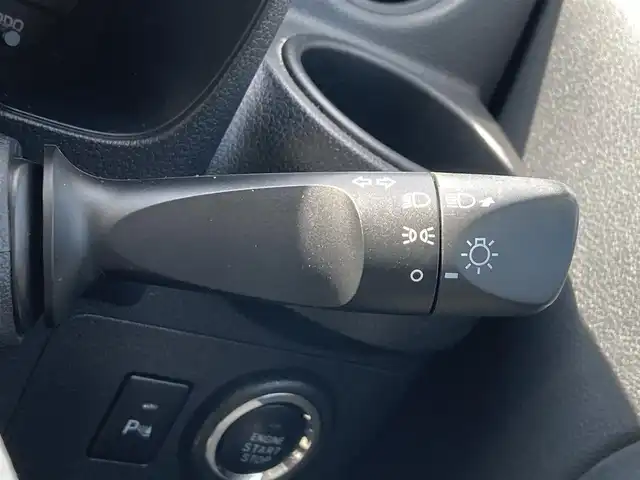 ダイハツ ミラ トコット X SA Ⅲ 静岡県 2018(平30)年 10.3万km セラミックグリーンM (株)IDOMが運営する【じしゃロン焼津店】の自社ローン対象車両になります。こちらは現金ご利用時の価格です。/自社ローンご希望の方は別途その旨お申付け下さい。/純正ＳＤナビ/（フルセグＴＶ/Ｂｌｕｅｔｏｏｔｈ接続/ＣＤ/ＤＶＤ/ミュージックサーバー）/衝突軽減ブレーキ/バックカメラ/前後コーナーセンサー/ＥＴＣ/ＬＥＤヘッドライト/オートハイビーム